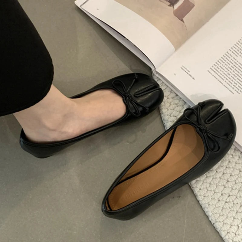 Elegant Dam Loafers | Mjuka Slip-On Ballerinaskor med Tabi Design | Stiliga Skor för Avslappnad Användning 2