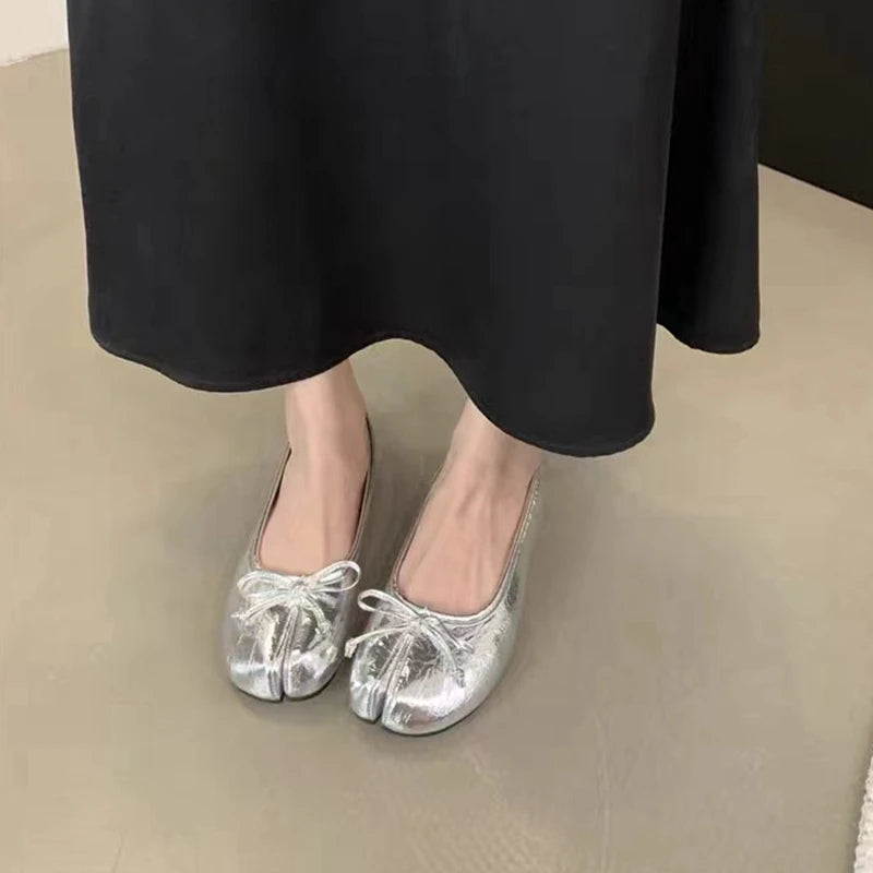 Elegant Dam Loafers | Mjuka Slip-On Ballerinaskor med Tabi Design | Stiliga Skor för Avslappnad Användning 3