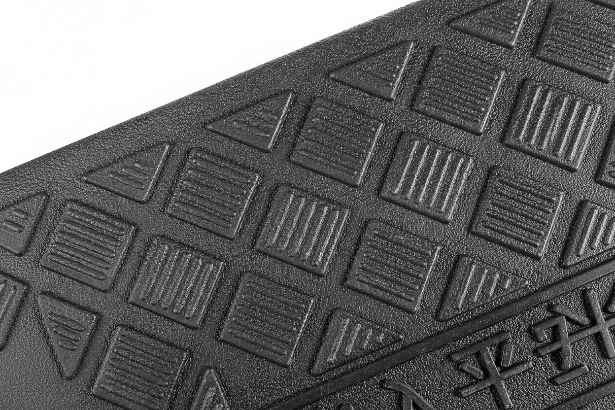 Praktisk Rampmatta för Rullstol och Motorcykel med Halkskydd – Hållbar och Lättanvänd 3