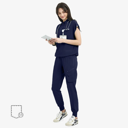 Raven | Arbetskläder Dam Oversized Scrub Set med Dold Dragkedja | Bekväm och Funktionell Arbetsklädsel för Vårdpersonal 11