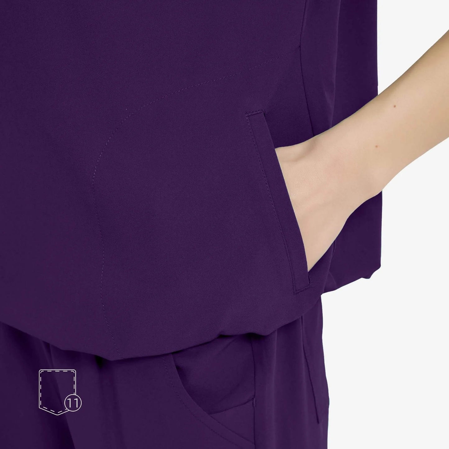 Raven | Arbetskläder Dam Oversized Scrub Set med Dold Dragkedja | Bekväm och Funktionell Arbetsklädsel för Vårdpersonal 3