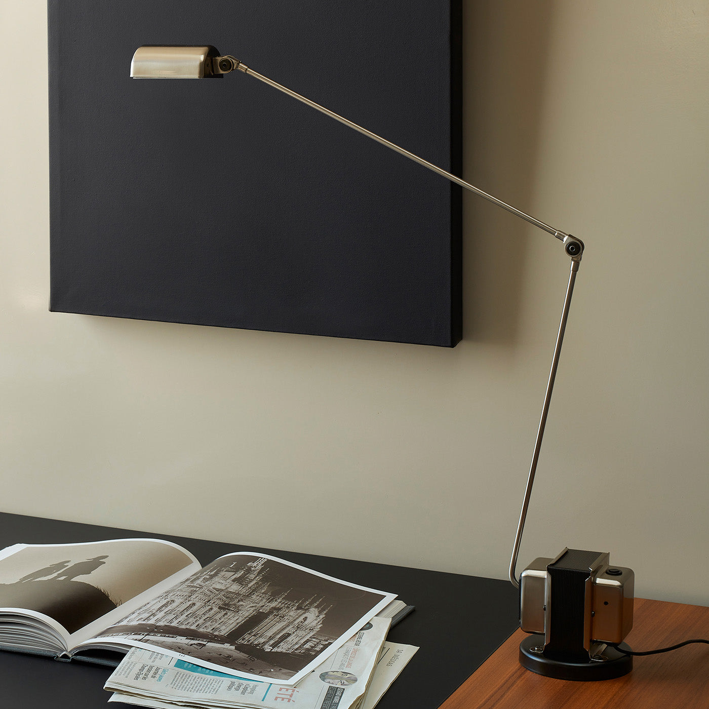 Skrivbordslampa | Justerbar LED-lampa med Steglös Dimning | Minimalistisk Design för Fokuserad Belysning 3